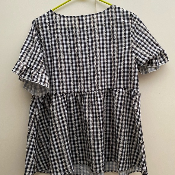 Maternity Blouse Black and White - Picture 3 of 4